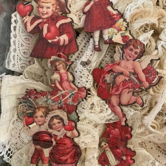 VALENTINE VICTORIAN STYLE WOOD MINI ORNAMENTS*FIR AND FEATHER TREE*GIFT*TAGS* - Picture 4 of 6
